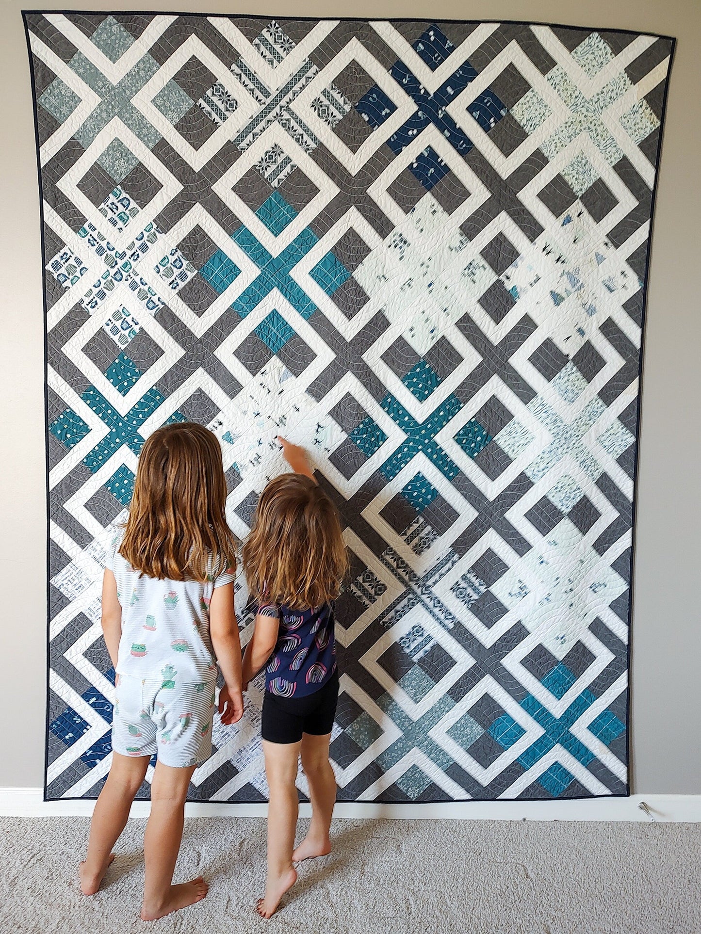 Blue Phlox PAPER quilt pattern