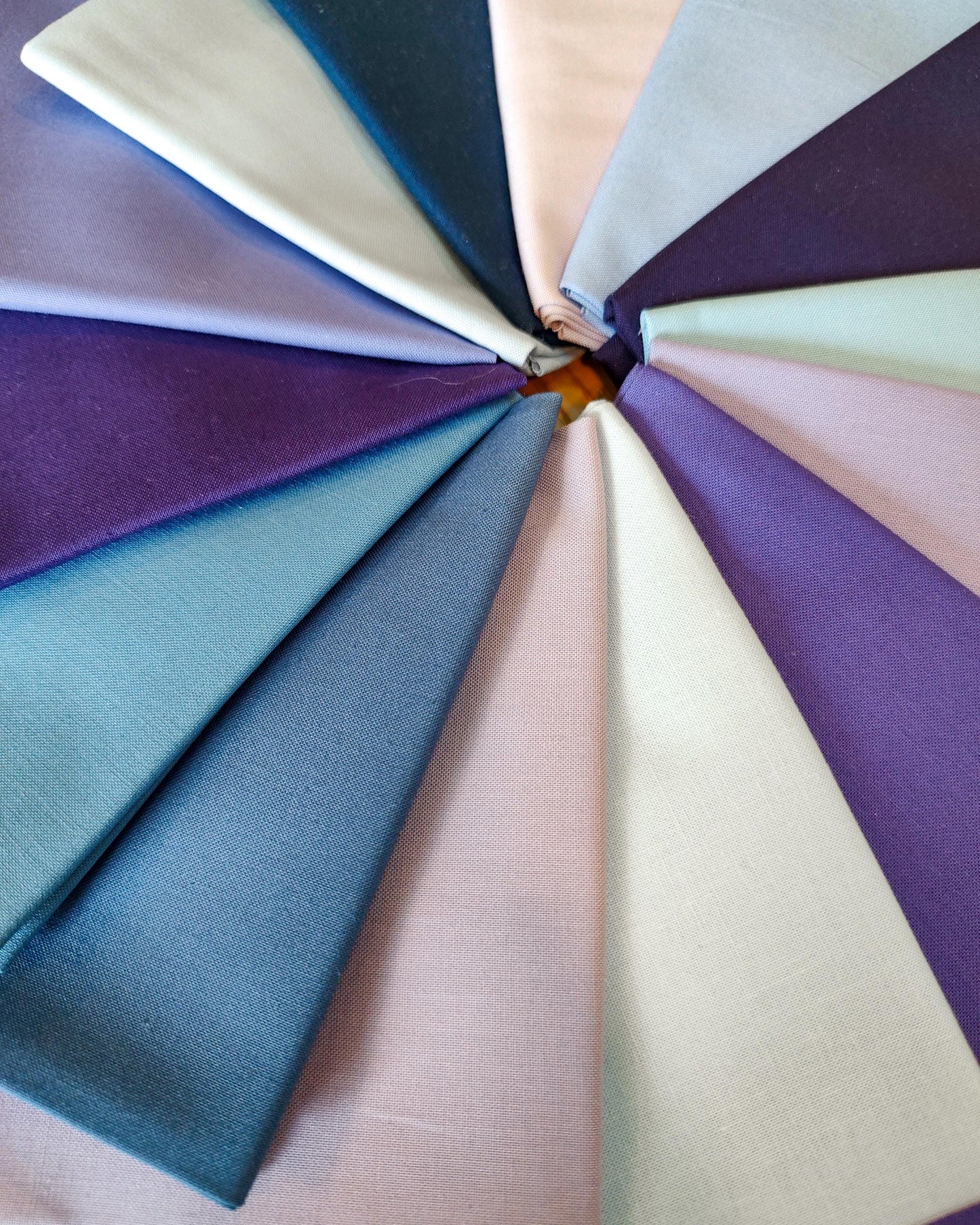 Lavender Cloud Curated Fat Quarter Bundle - Kona Solids