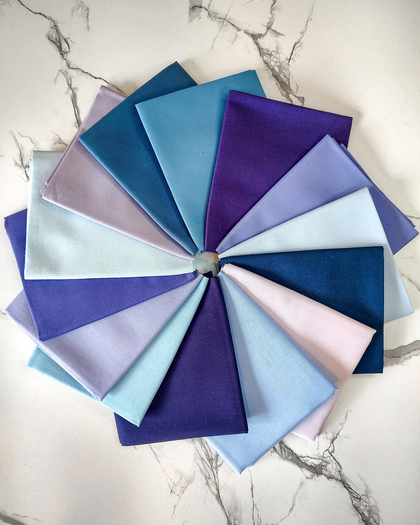 Lavender Cloud Curated Fat Quarter Bundle - Kona Solids
