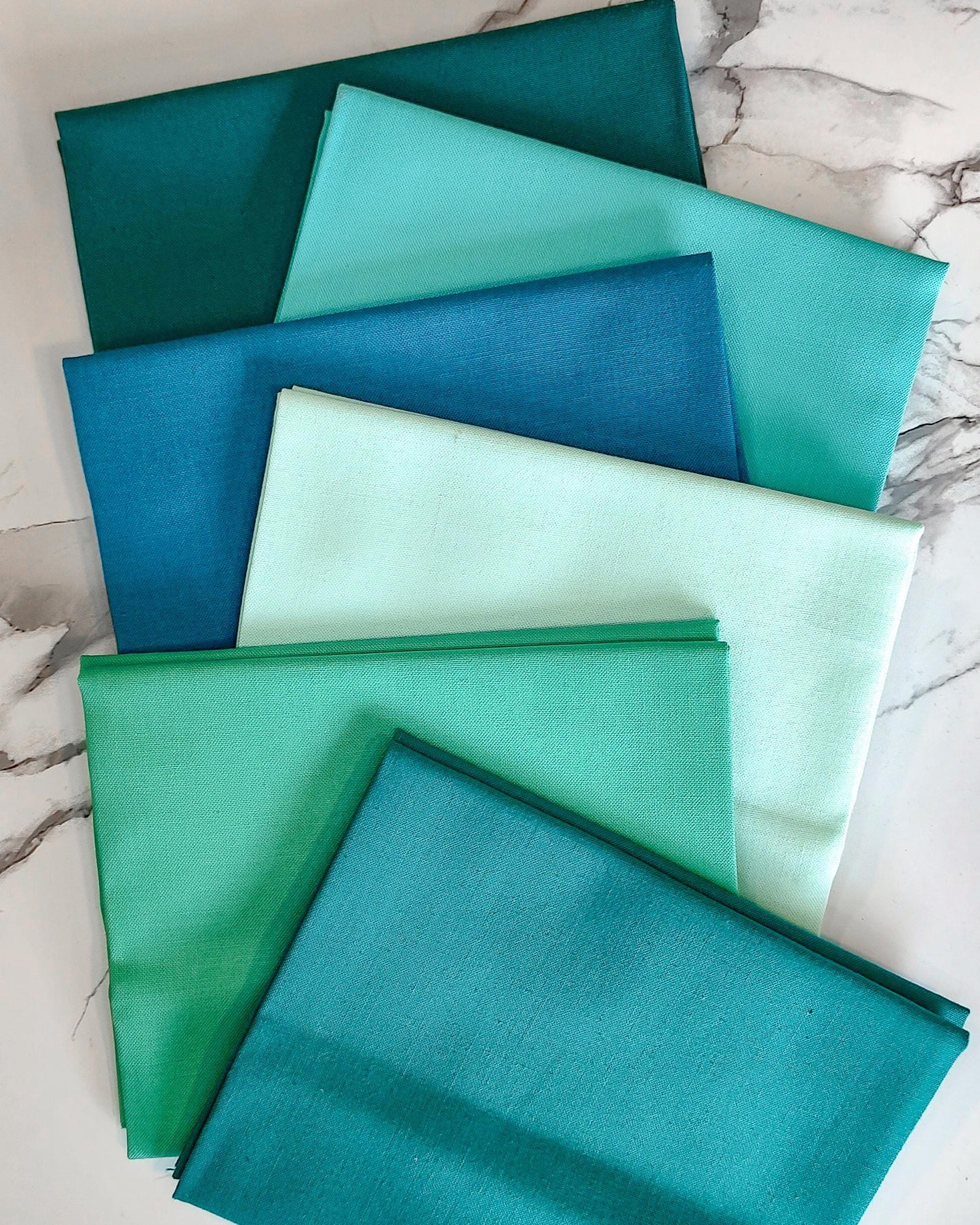 Sea Glass Curated Fat Quarter Bundle - Kona Solids