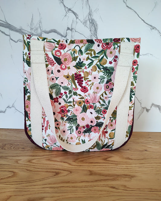 Arrowwood Tote Bag - Rifle Garden Party