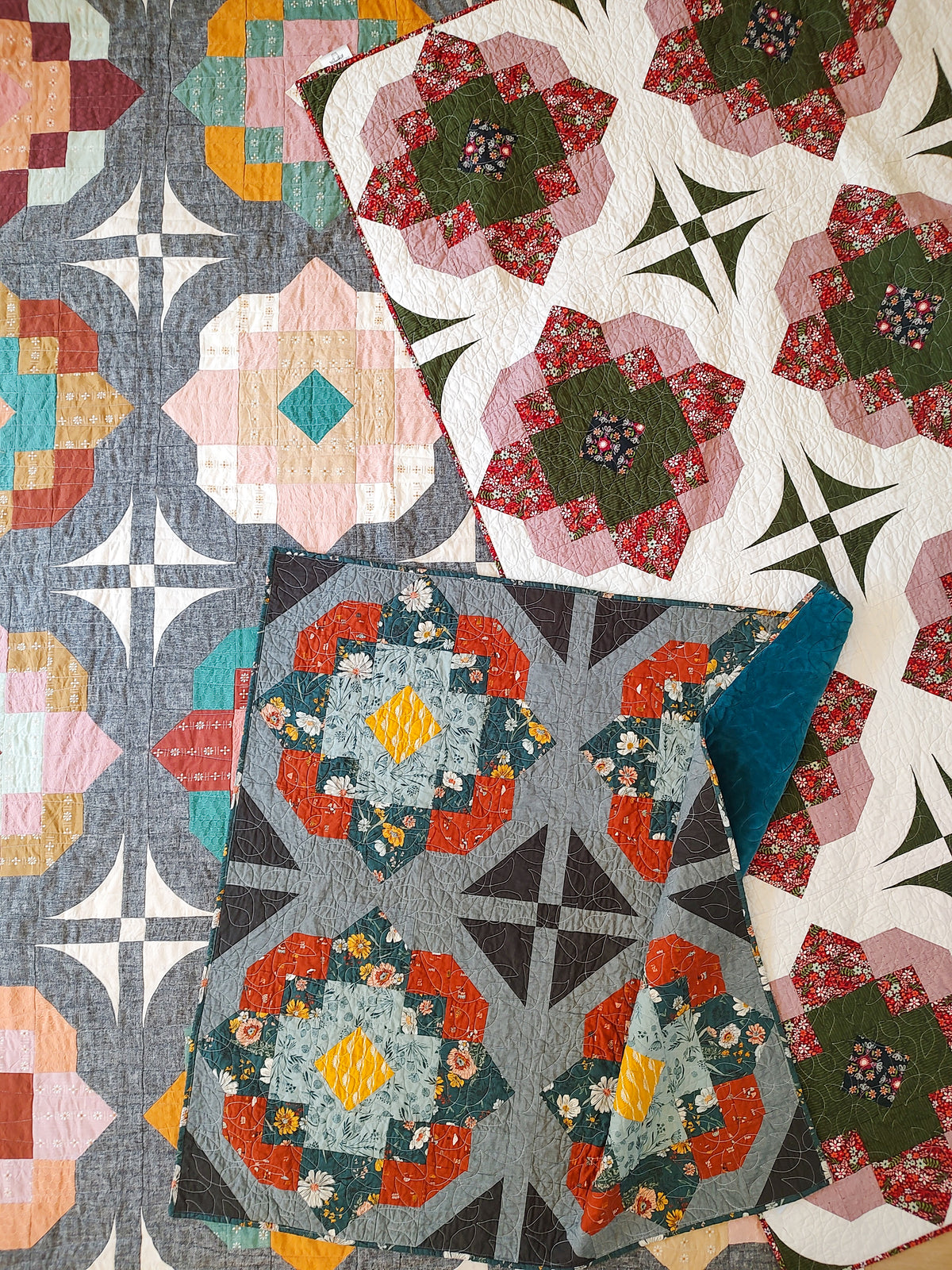 Southern Amaryllis PDF quilt pattern – The June Thimble