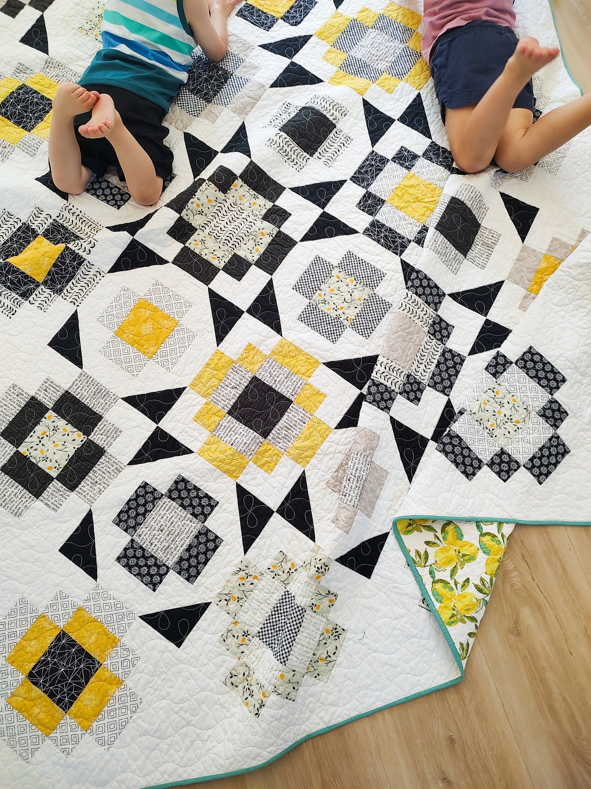 Buttercup PAPER quilt pattern