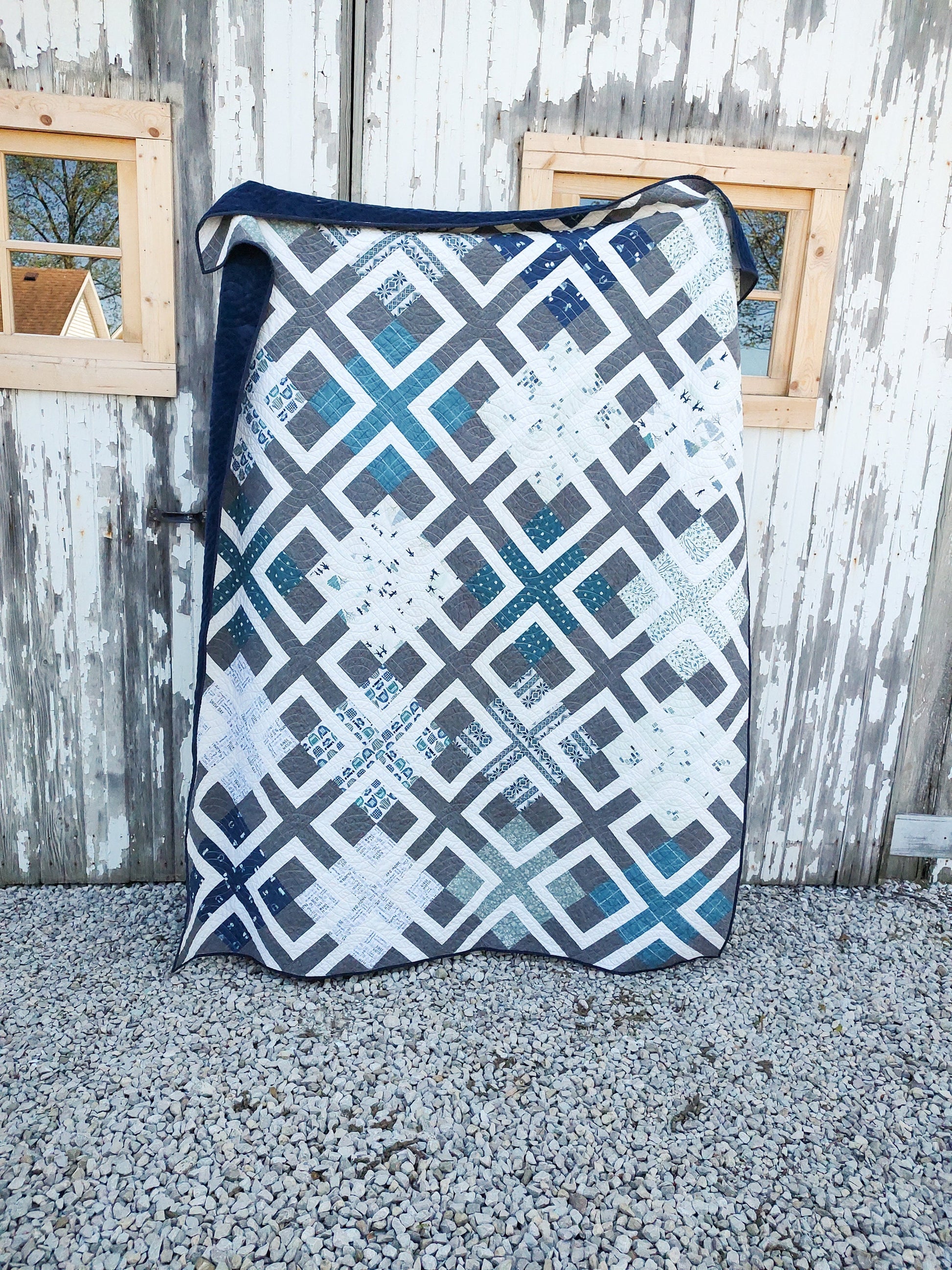 Blue Phlox PDF quilt pattern