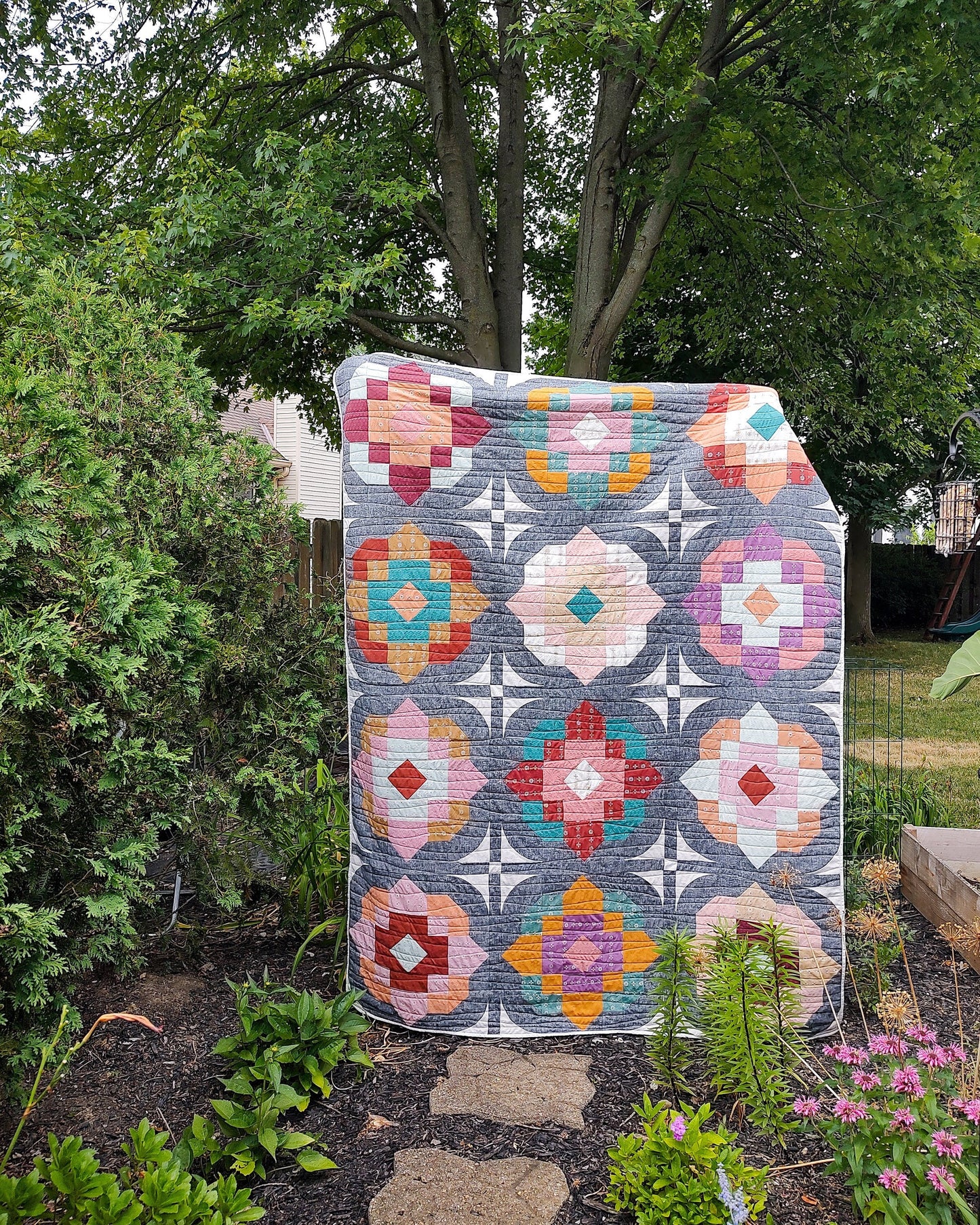 Southern Amaryllis PDF quilt pattern